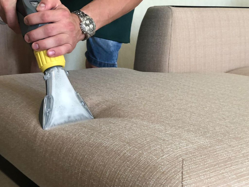 Karaisalı Koltuk Yıkama